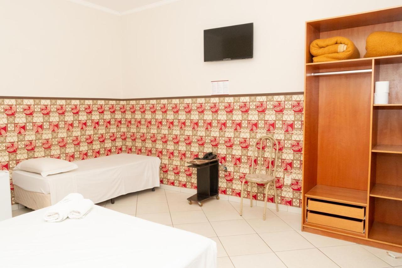 Ruby Hospedagens Hotel อินไดย์อาตูบา ภายนอก รูปภาพ